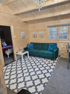 The Cosy Cabin